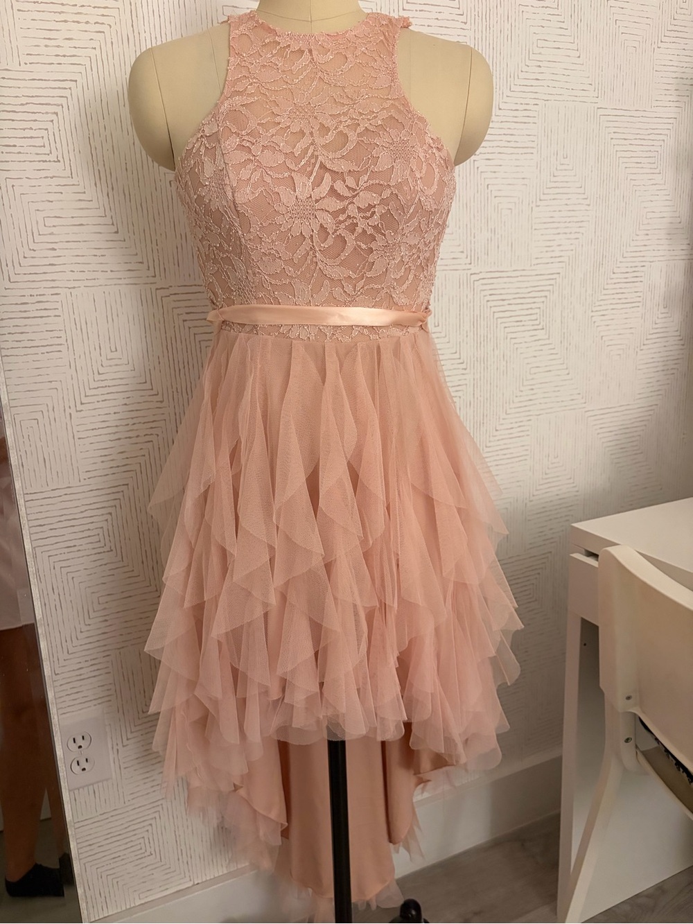 Elegant Girls' Lace & Ruffle Hi-Low Dress - Blush Pink